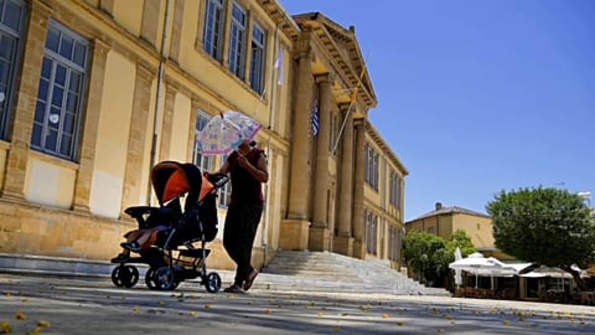 Spanish Material Cools Roofs 13°C Without Electricity - Image 4