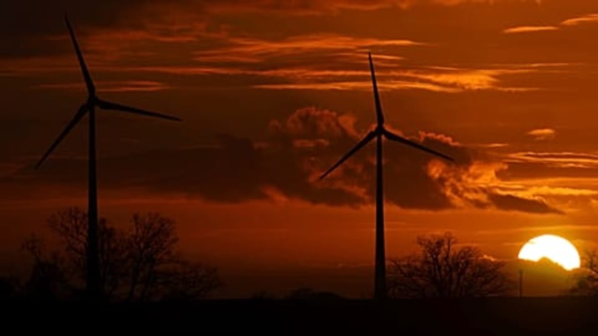 Nobel-Winning Tech Harvests Water From Dry Air in Europe - Image 3
