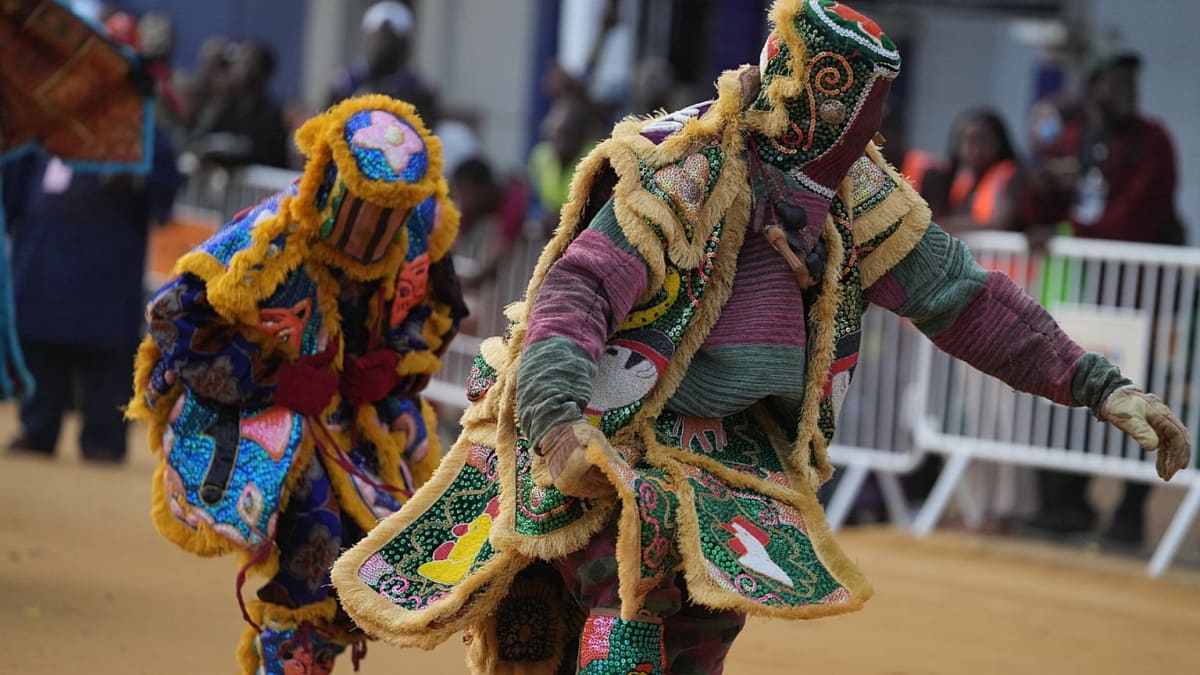 Benin's Mask Festival Draws Thousands to Porto-Novo Streets - Image 2