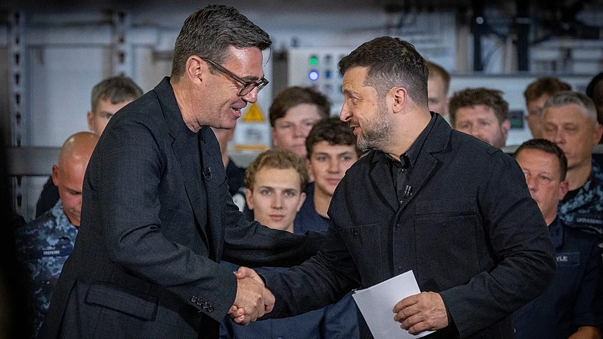 New UK PM Burnham Pledges 100% Support to Ukraine