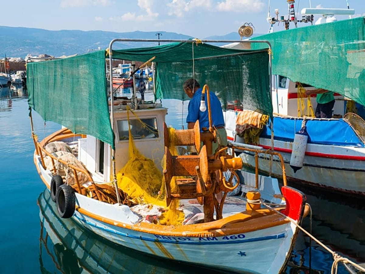 Europe's Best Islands for Stress-Free Road Trips Revealed - Image 3