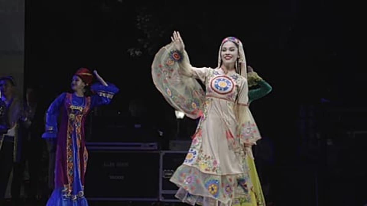 UK's Medicine Festival Draws 10,000 for Music and Nature - Image 5