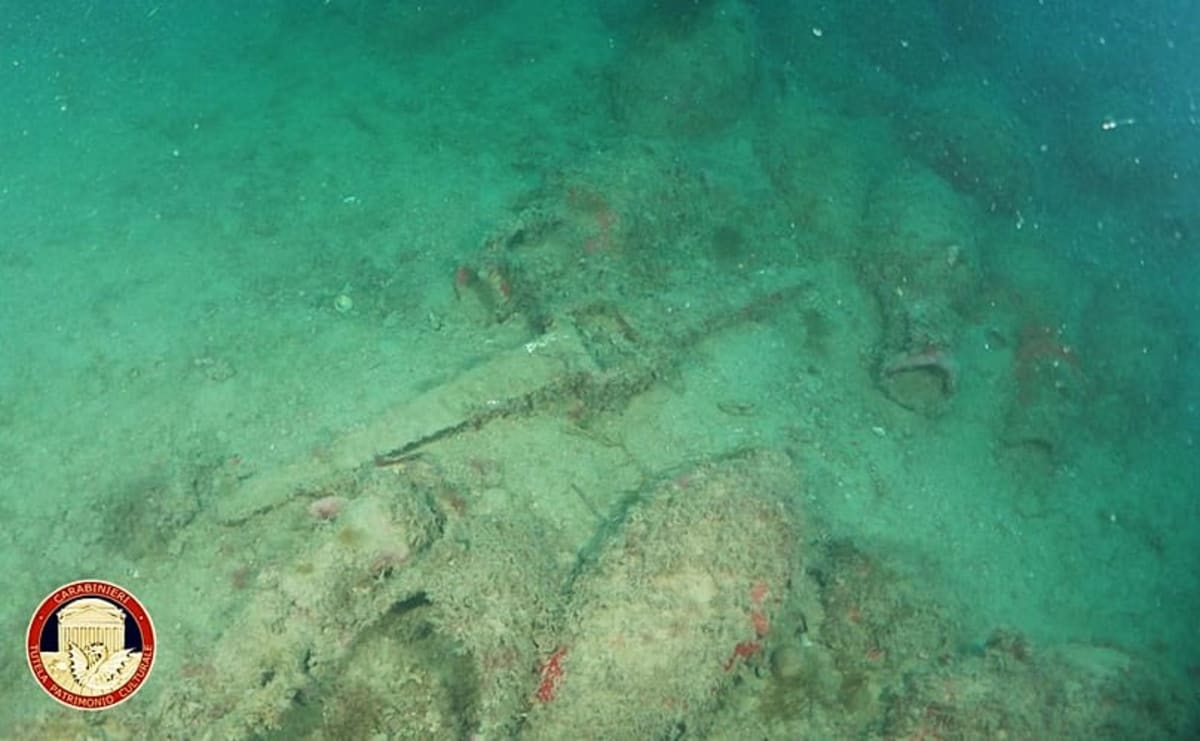 Ancient Roman Shipwreck Discovered Off Sicily Coast - Image 2