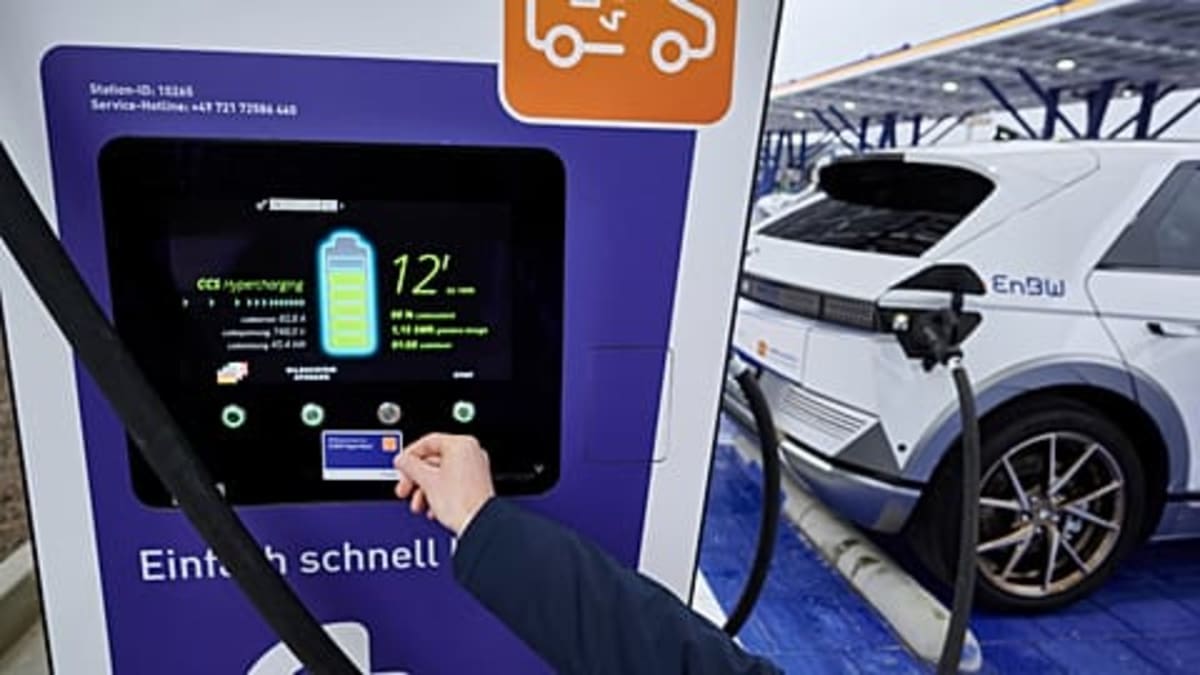 Portugal's Electric Car Sales Jump 65% in August 2026 - Image 2
