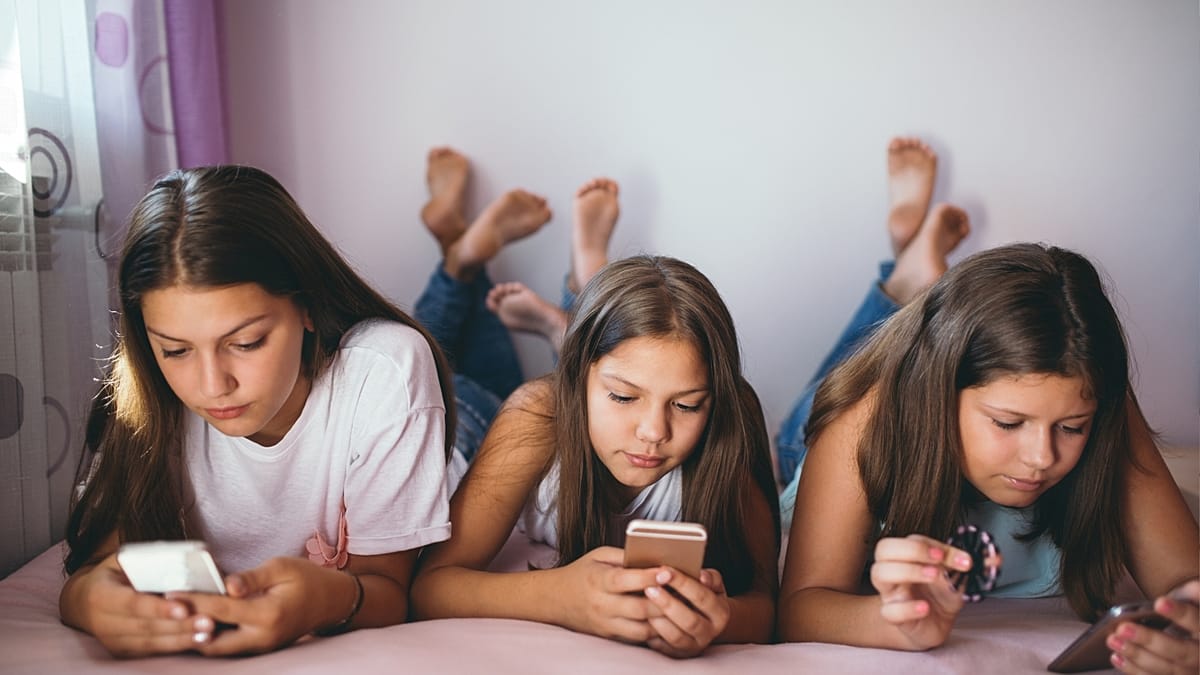 Estonia Chooses Experts Over Bans to Protect Teen Mental Health