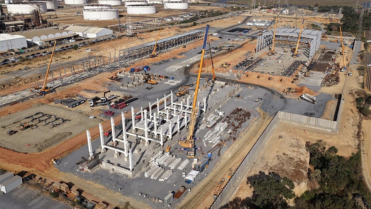 Spain Breaks Ground on Europe's Largest Green Hydrogen Plant