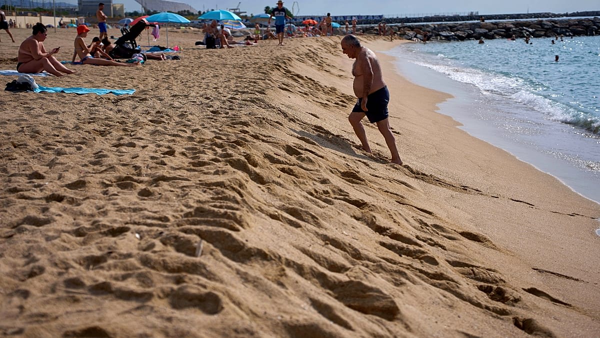 Barcelona Moves Its Coastline Inland to Fight Rising Seas