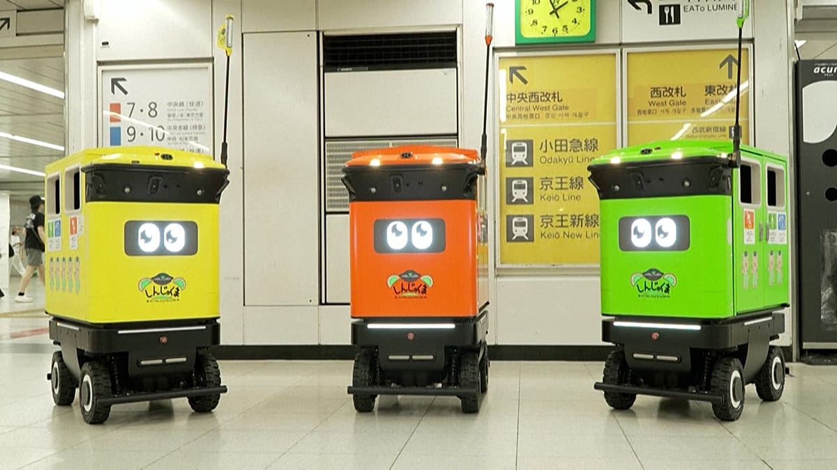 Tokyo Tests Robot Trash Bins at World's Busiest Station