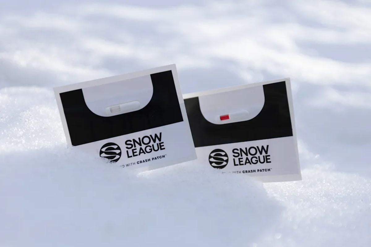 Simple Helmet Sticker Detects Dangerous Head Impacts in Sports - Image 3