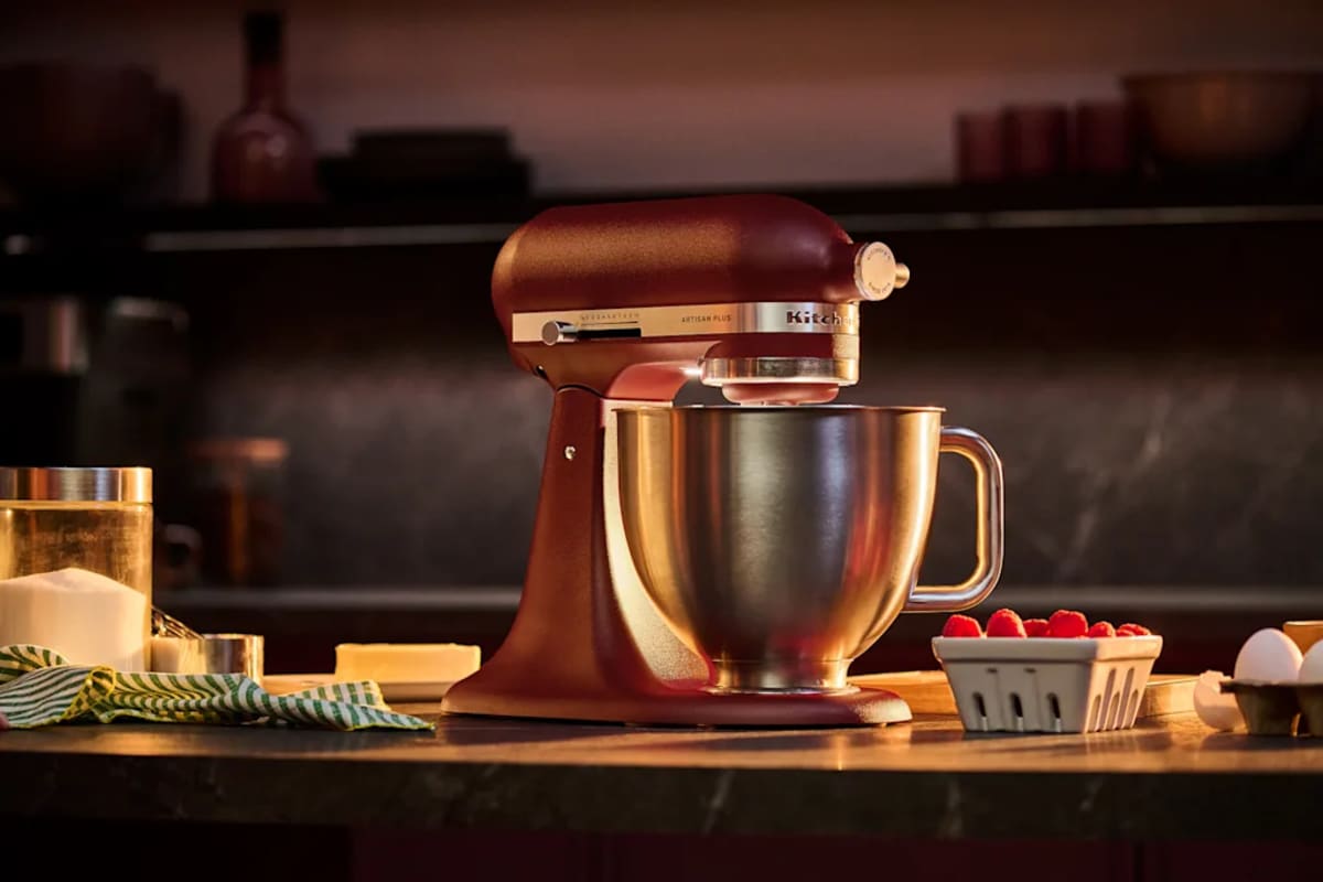 KitchenAid Upgrades Iconic Mixer Without Changing Design - Image 3