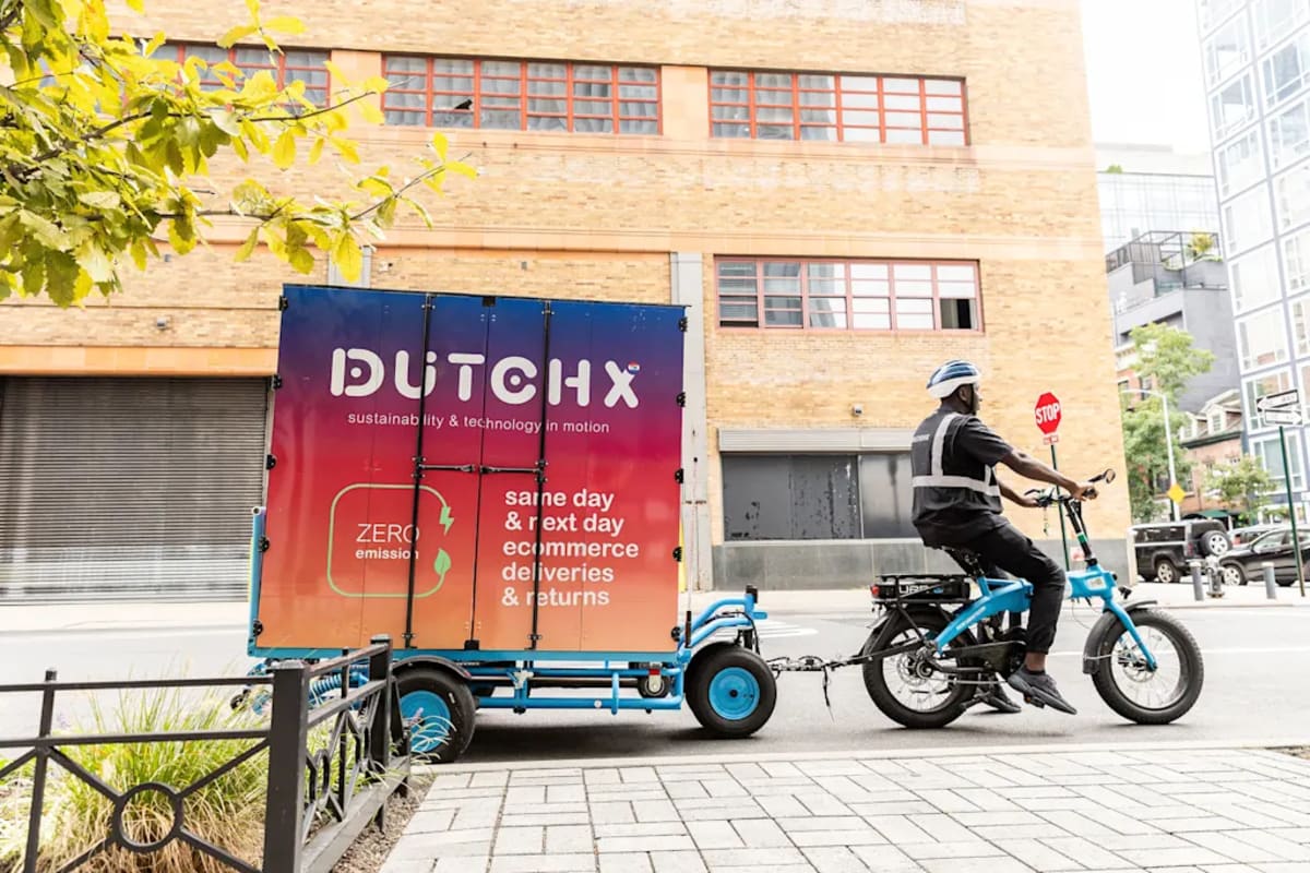 NYC Cuts Delivery Times by 66% Using Ferries and Bikes - Image 3