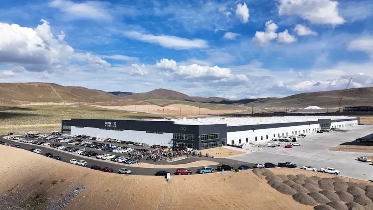 $6B Startup Uses Old EV Batteries to Power Data Centers - Image 4