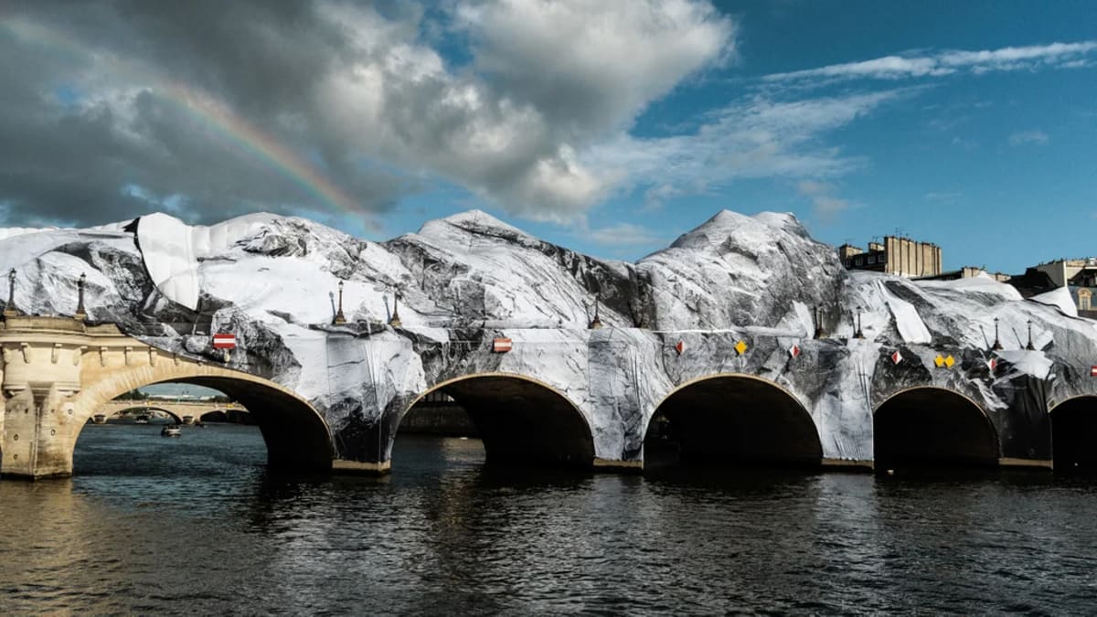 French Artist Turns Paris Bridge Into Giant Artificial Cave - Image 4