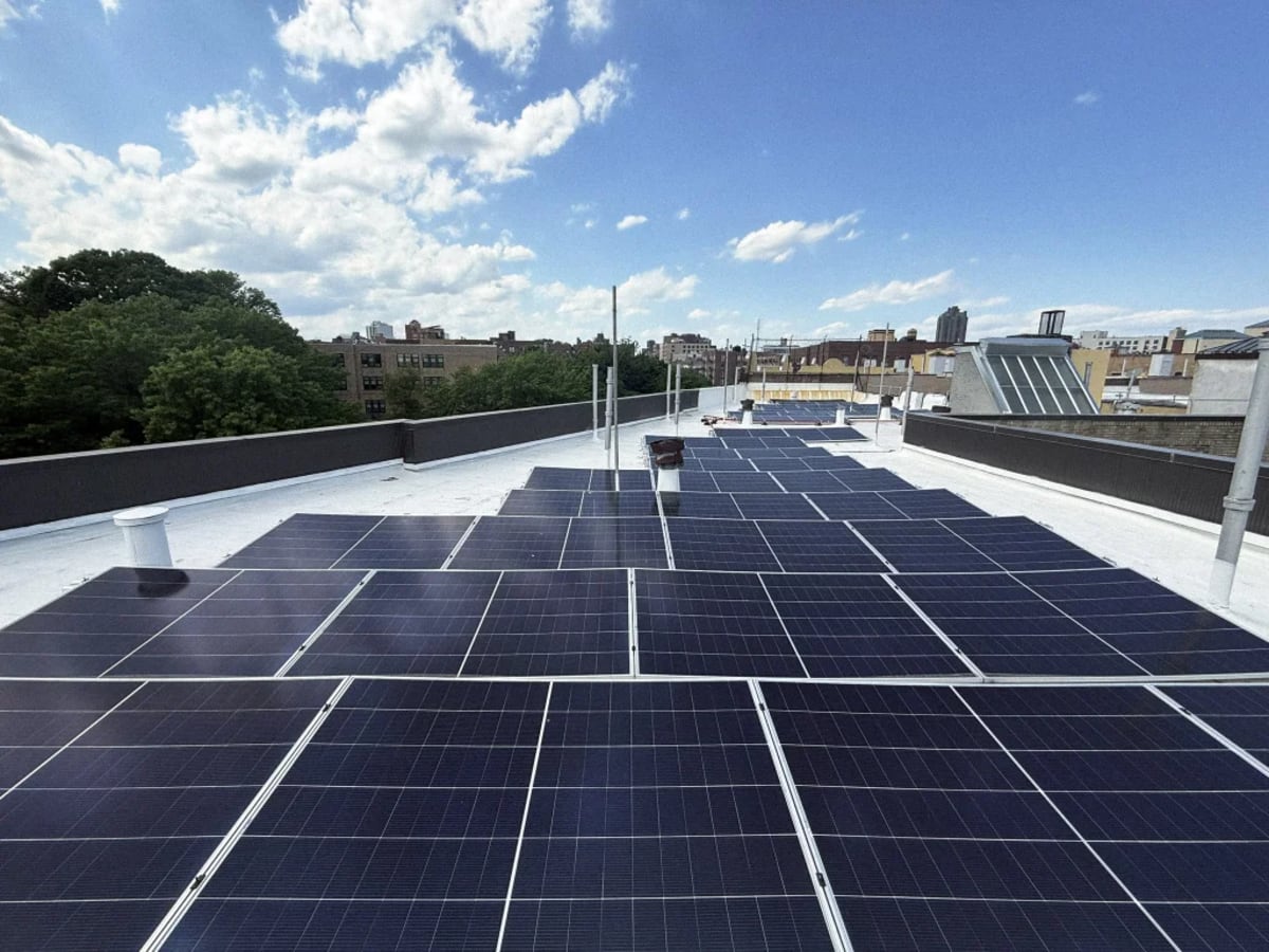 NYC Startup Turns 70 Buildings Into Solar Power Plants - Image 4