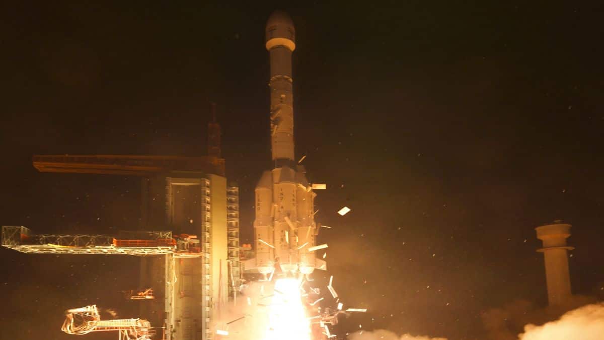 India Launches First Eye-in-the-Sky Satellite After 2021 Loss - Image 5