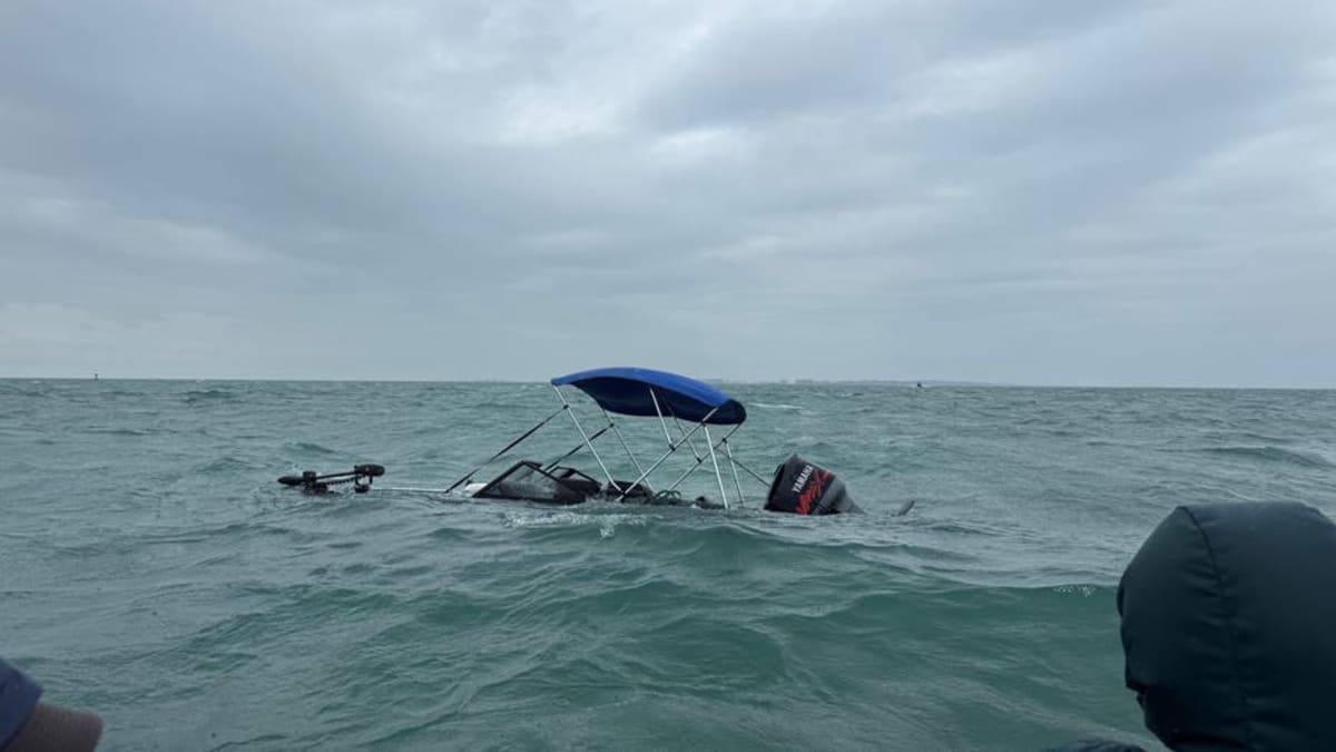 Charter Captain Saves 3 from Sinking Boat on Lake St. Clair - Image 4