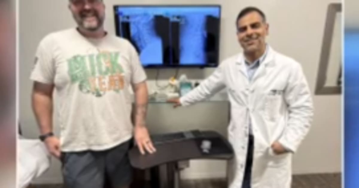 Texas sheriff's deputy Tim Putney smiling in uniform after recovering from spinal surgery