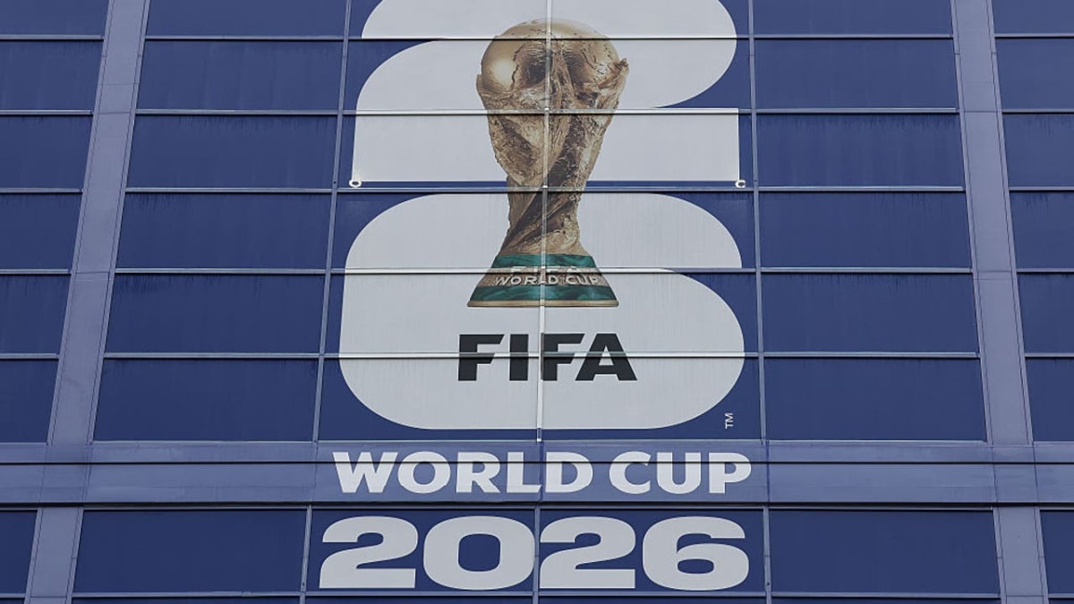 NYC's Free 50K World Cup Watch Party on Central Park Lawn - Image 2