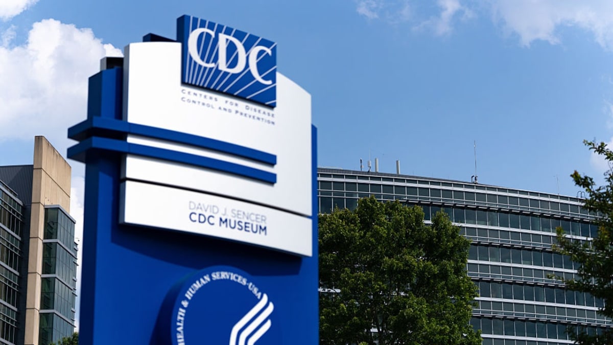 CDC Staff Volunteers Step Up for Ebola Screening Effort - Image 2