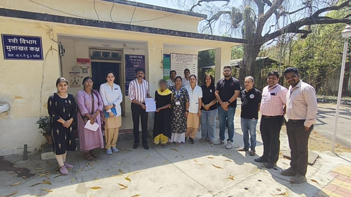 Woman Reunited With Family After 15 Years Apart