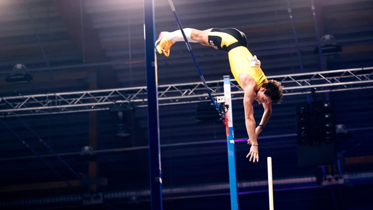 Mondo Duplantis Breaks Own Pole Vault Record for 15th Time