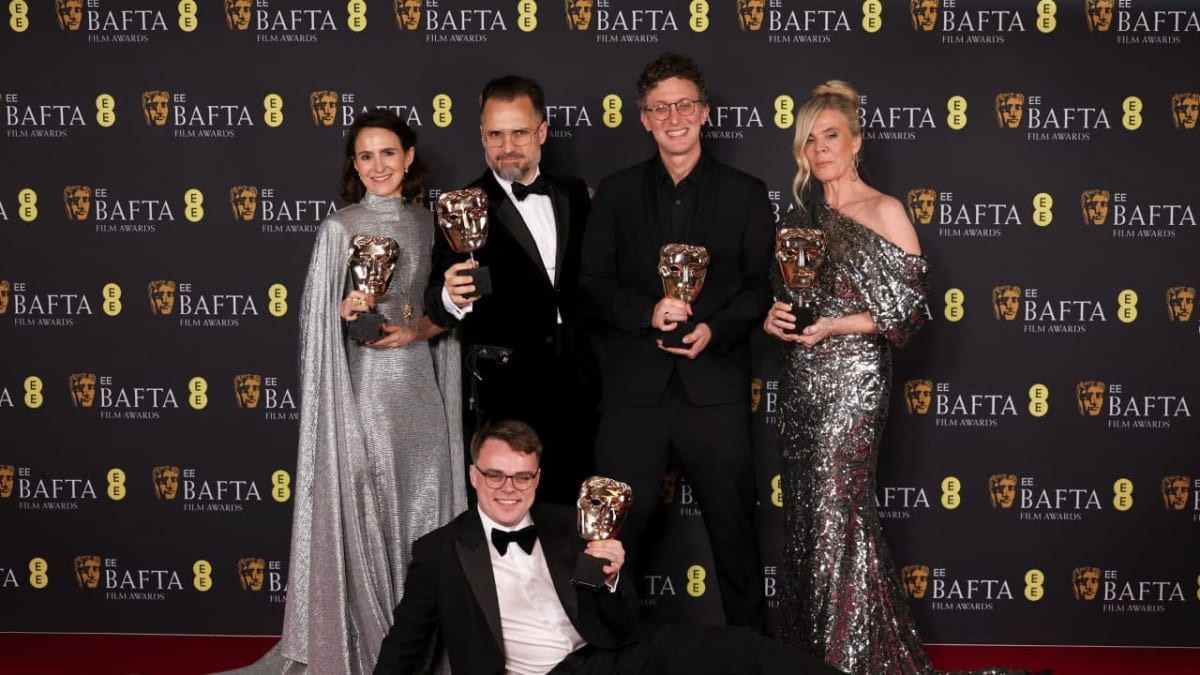 Russian Teacher Wins BAFTA for Secret School Footage