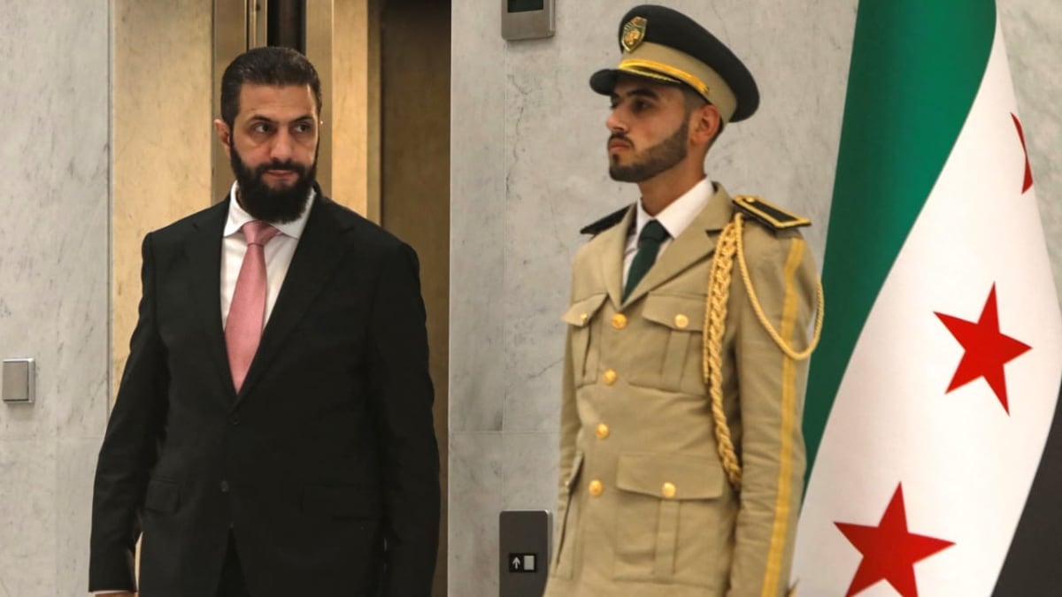 Syrian President Ahmed al-Sharaa receiving UN Secretary-General António Guterres at Damascus palace