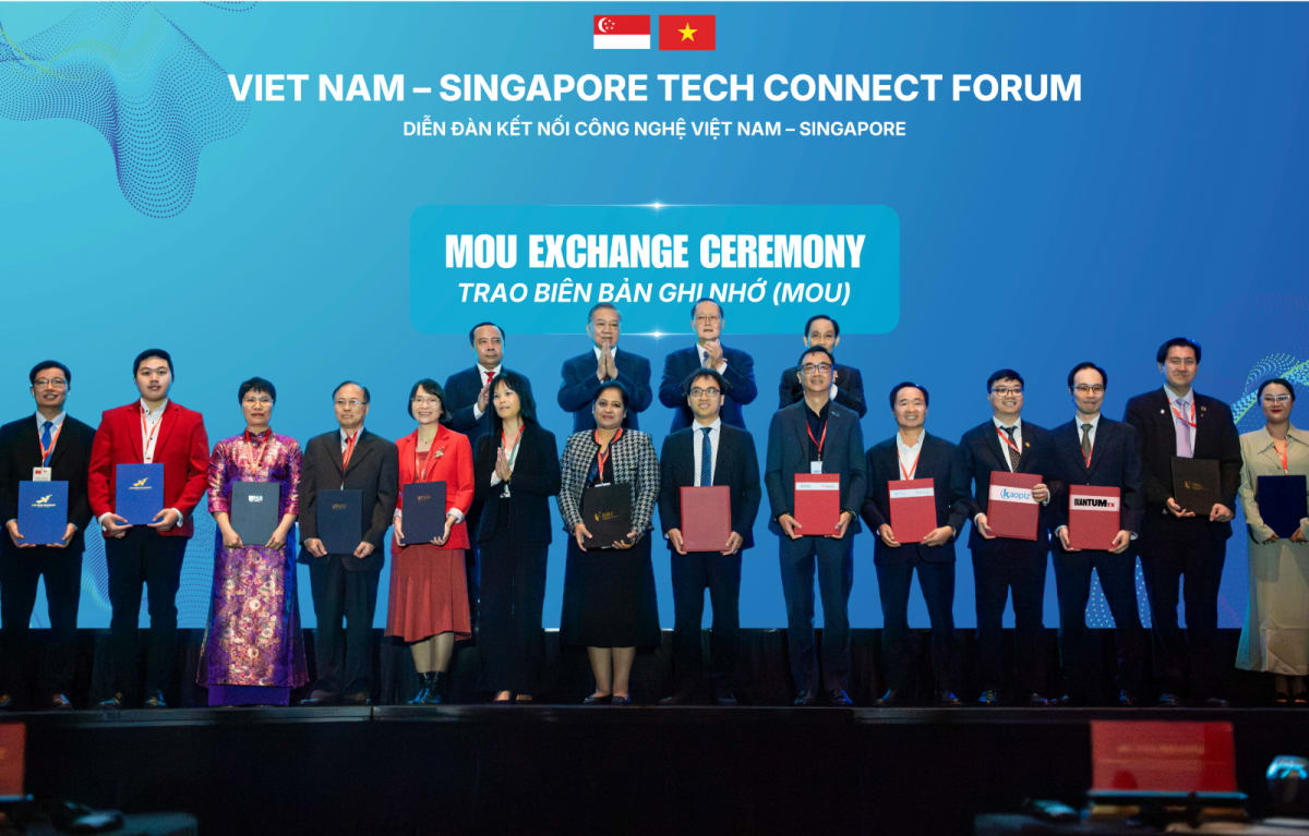 Vietnam and Singapore Partner on AI Health Tech for Seniors - Image 2