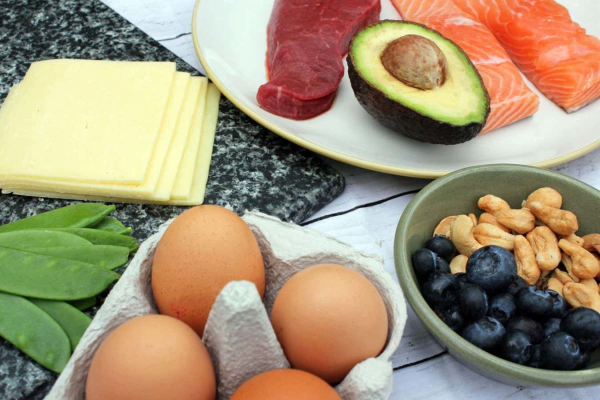 Healthy meal on plate representing supervised nutritional approach to eating disorder recovery