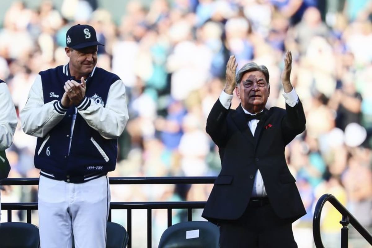 Mariners Broadcaster Rick Rizzs Joins Hall of Fame - Image 3