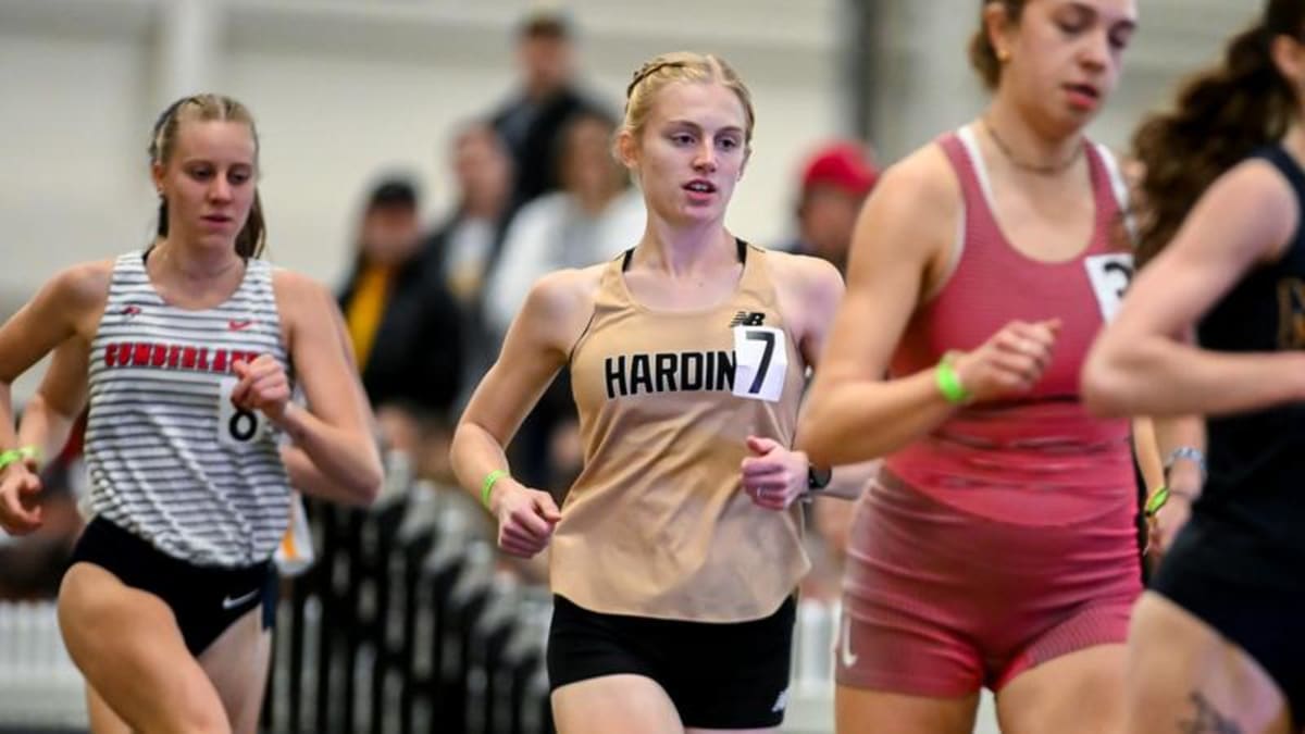 Runner Shatters 17-Year-Old School Record by 10 Seconds