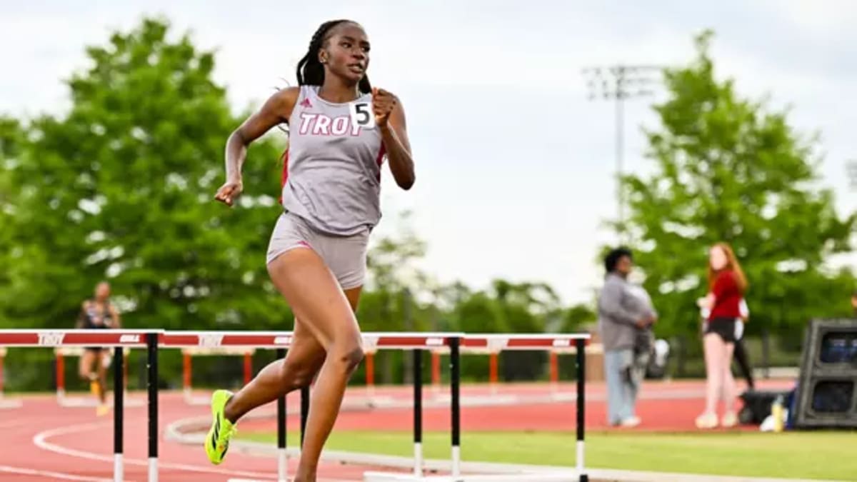 Troy Runner Earns Sun Belt Scholarship for Grad School - Image 3