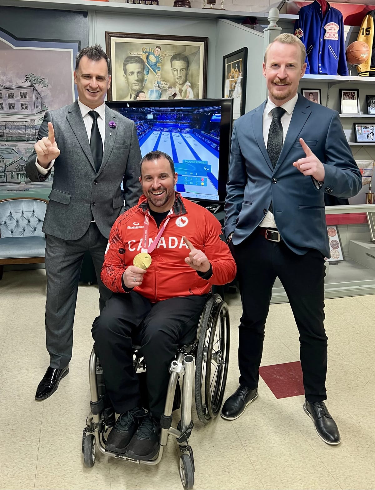 Paralympic Gold Medalist Keynotes Children's Centre Gala - Image 2
