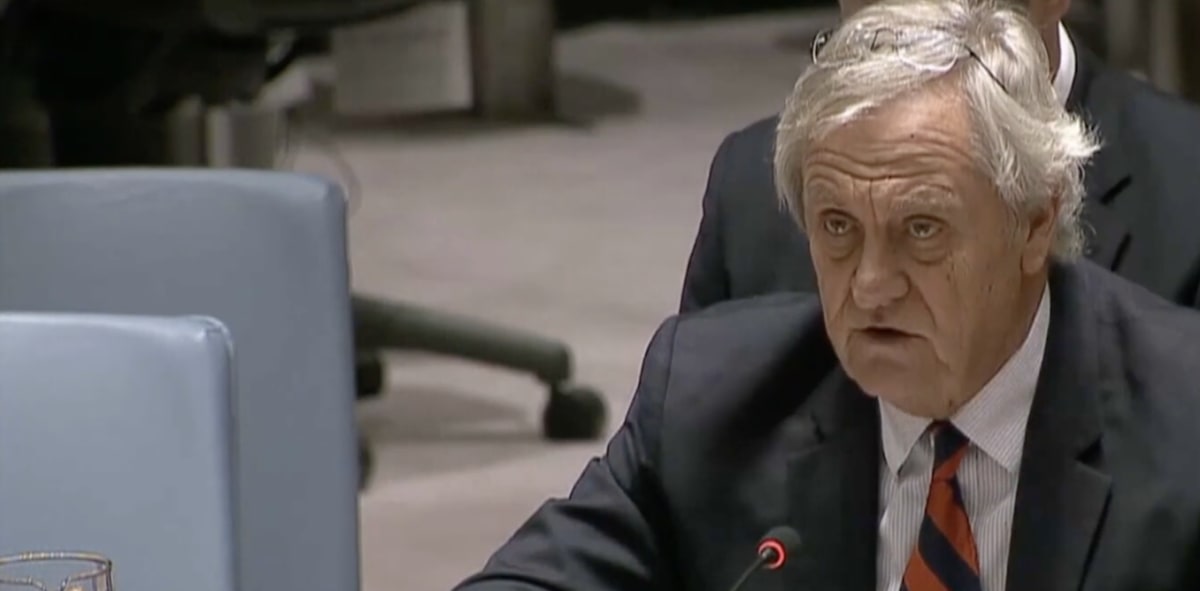 Fink Haysom speaking at United Nations podium during international peacekeeping mission