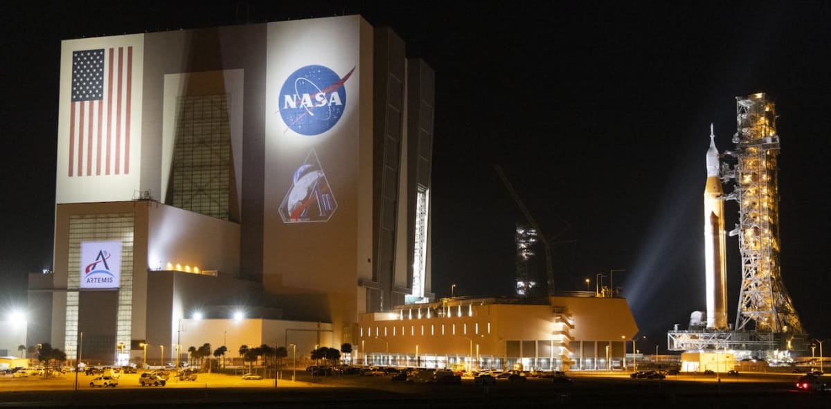 NASA Space Launch System rocket on launchpad preparing for Artemis Moon mission