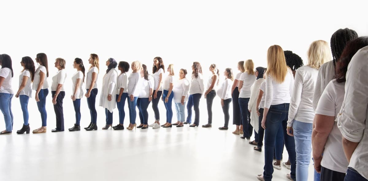 Broadband Access Saves Women 14M Hours Waiting in Line