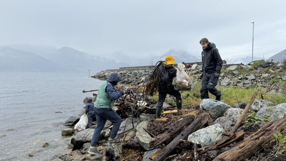 Norway's Seafood Industry Helps Remove 80 Tons of Plastic