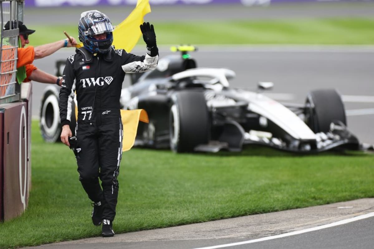 Mercedes Scores Historic One-Two Win in Melbourne - Image 2