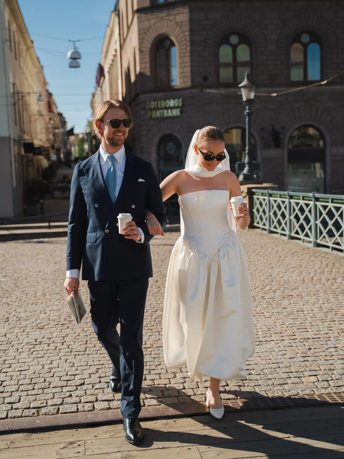 Swedish Couple Turns Birthday Party Into Surprise Wedding - Image 3