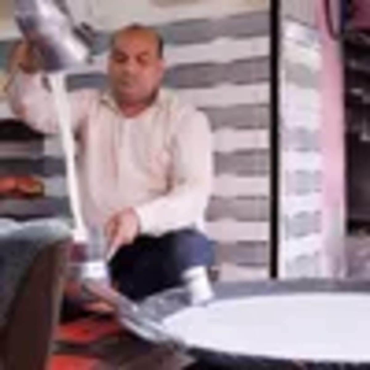 Brothers Cut Milk Delivery to 12 Hours in India - Image 4