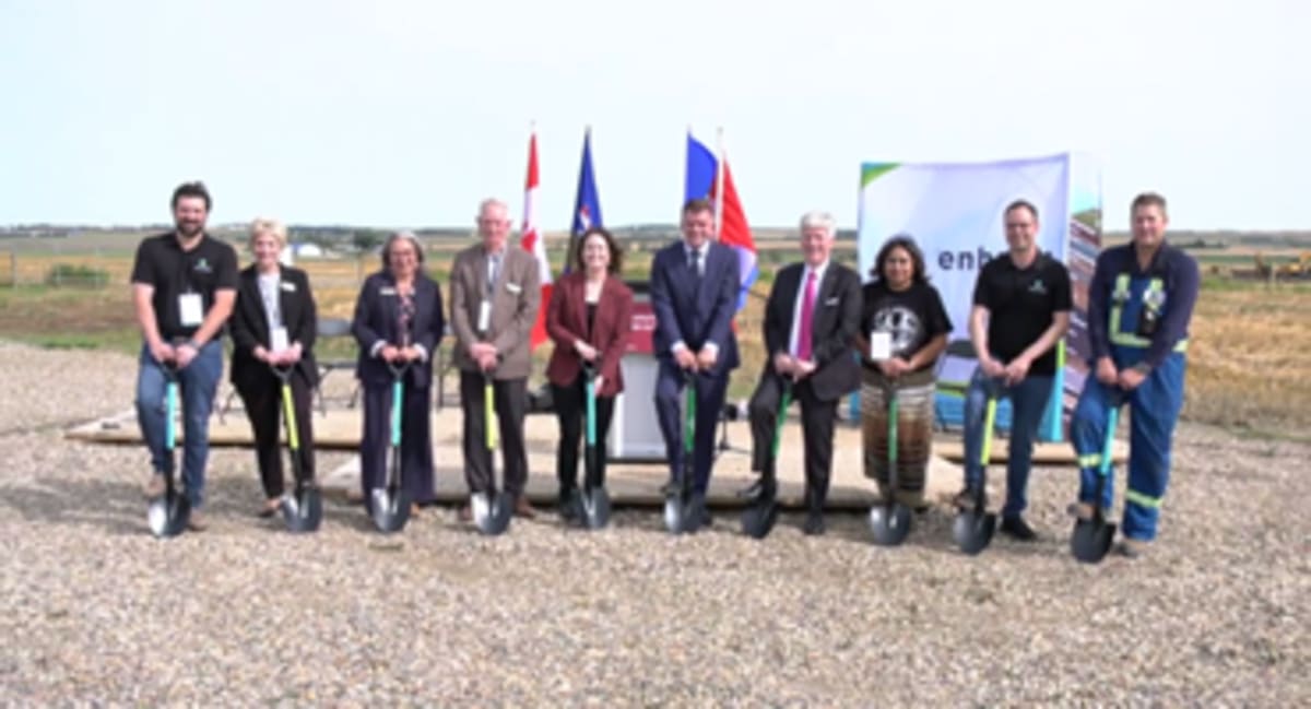 Canada Builds Largest Carbon Capture Hub in Alberta
