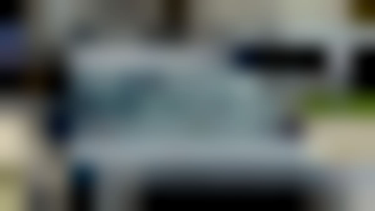 Indiana Teen's 35-Foot Buzzer Beater Sends UConn to Final Four - Image 2