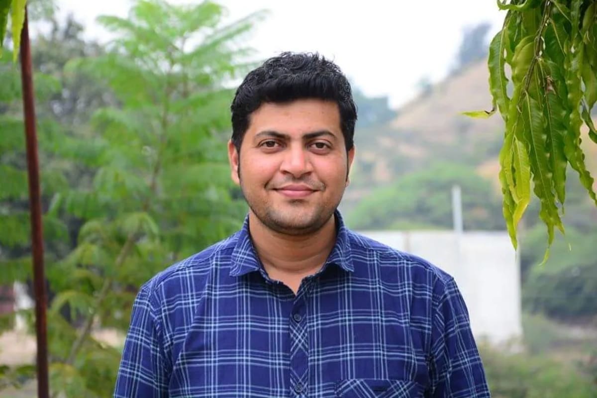 Mumbai Couple Empowers 1,000 Tribal Women With Jamun Fruit - Image 4
