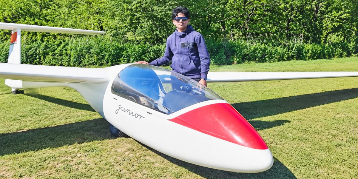 Chennai Teen Becomes Asia's Youngest Solo Glider Pilot at 14 - Image 5