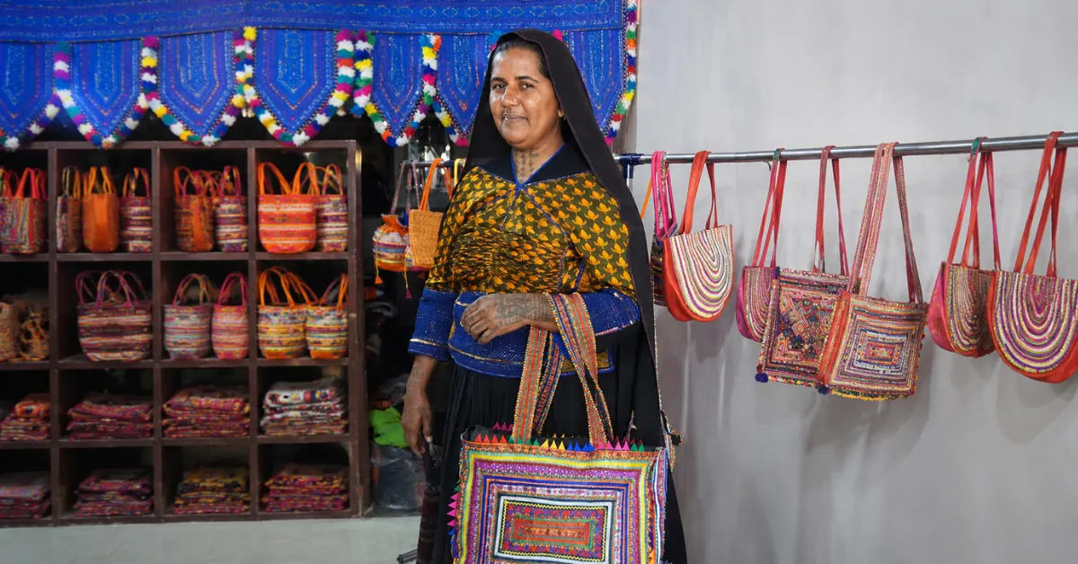 Woman Turns Banned Craft Into Jobs for 300 Indian Artisans - Image 5