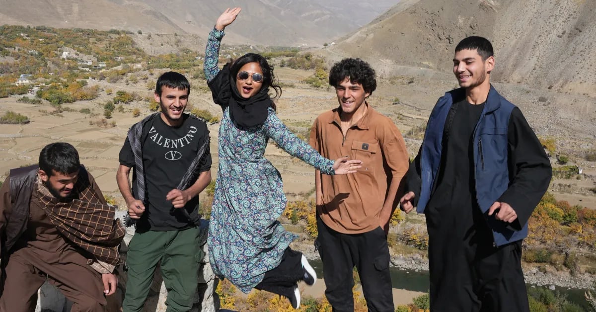 Indian Traveler Finds Unexpected Warmth in Afghanistan - Image 5