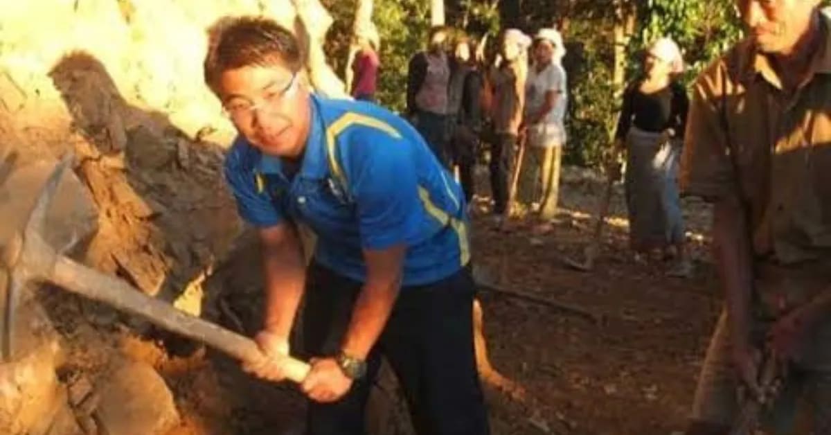 IAS Officer Raised $50K on Facebook for 100-km Road - Image 5