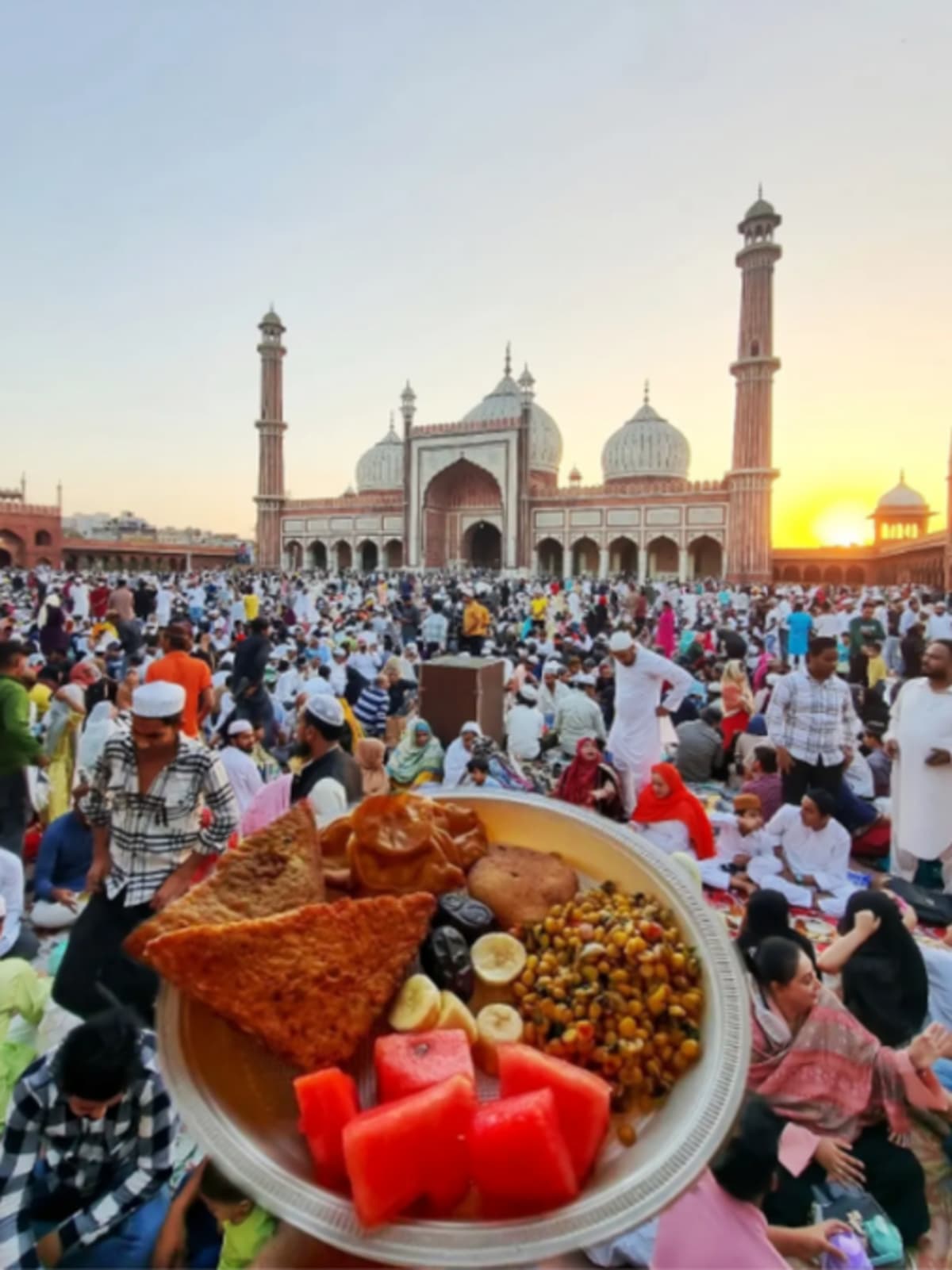 Delhi's Ramadan Food Scene Brings Thousands Together Nightly