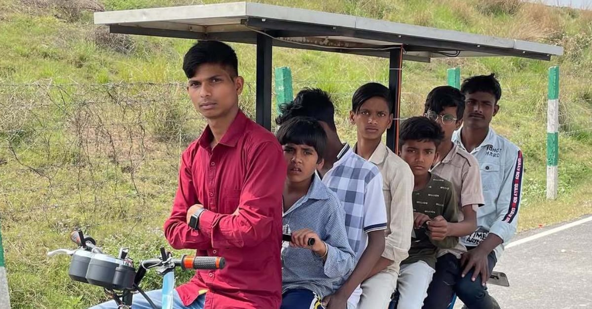 22-Year-Old Builds Solar Car for $120 Using Scrap Metal