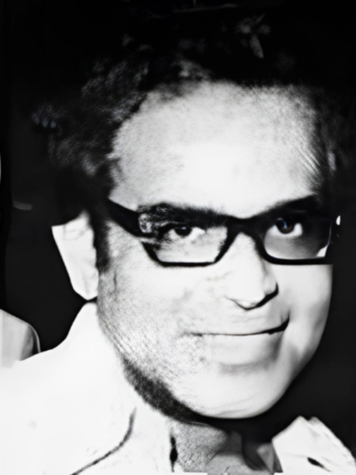 Historic photo of Dr. Subhas Mukhopadhyay, pioneering Indian IVF doctor from Kolkata